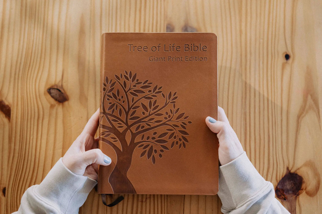 Tree of Life Bible: GIANT Print Edition Tree of Life Bible Society