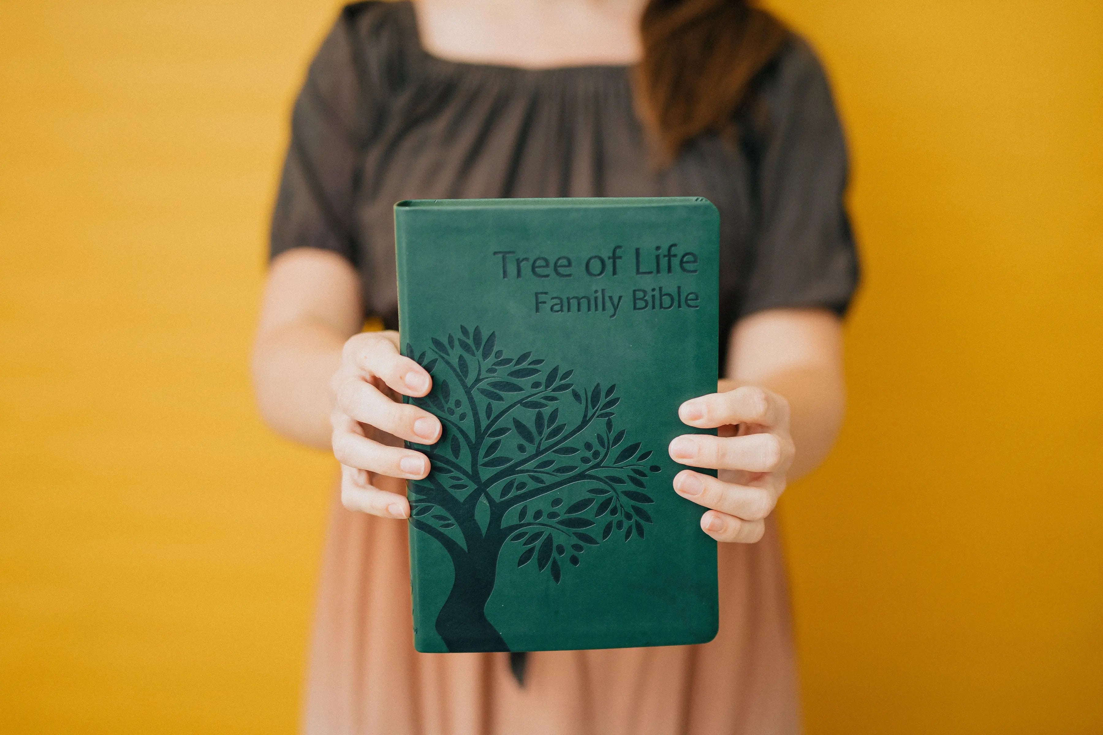 Tree of Life Family Bible (TLV) – Tree of Life Bible Society